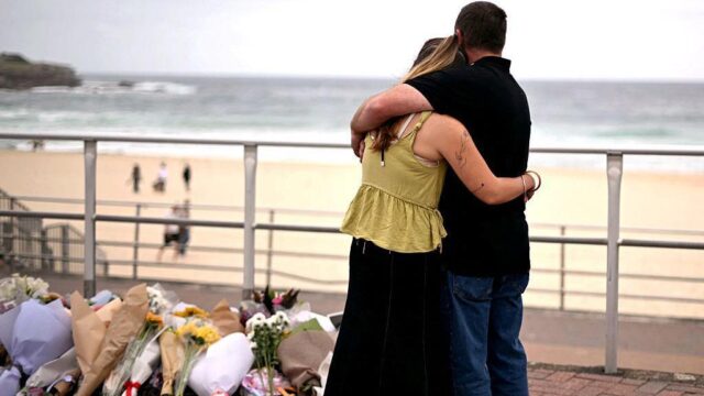bondi beach shooting bondi beach shooting