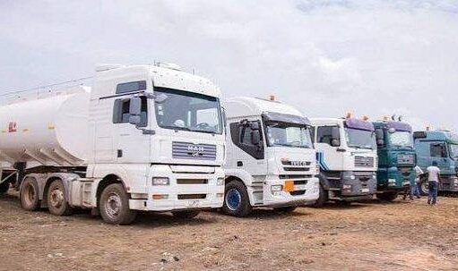 Tanker drivers begin sit-down strike over deteriorating Valco-Kpone road Tanker drivers in Tema have begun a sit-down strike over the deteriorating condition of the Valco Roundabout-Kpone Junction road.