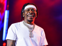 ‘I will slap you!’ Shatta Wale clashes with DJ on stage ‘I Will Slap You!’ Shatta Wale Clashes With DJ on Stage
